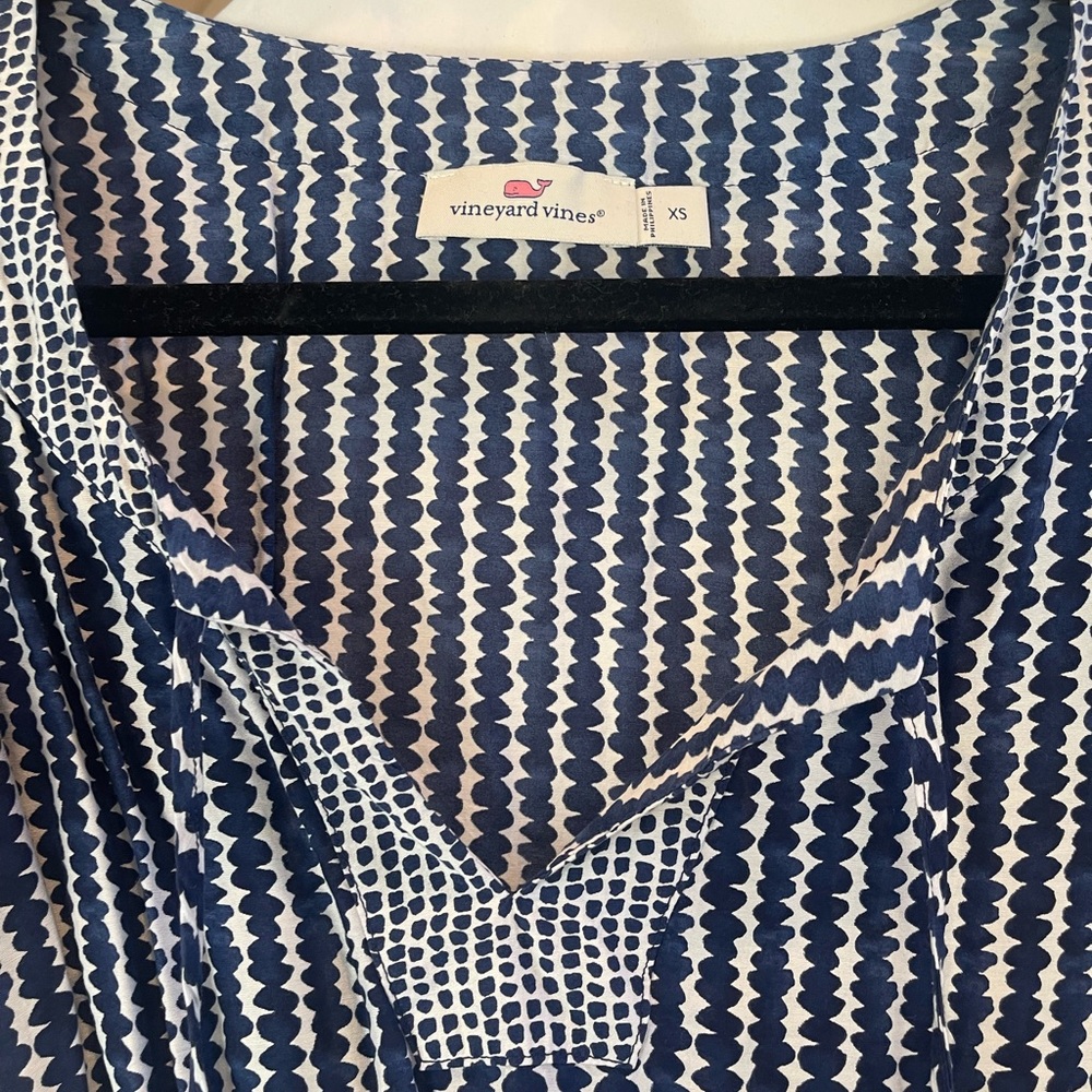 Vineyard Vines, dress size XS, like new!